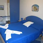 Miramare بوزالو